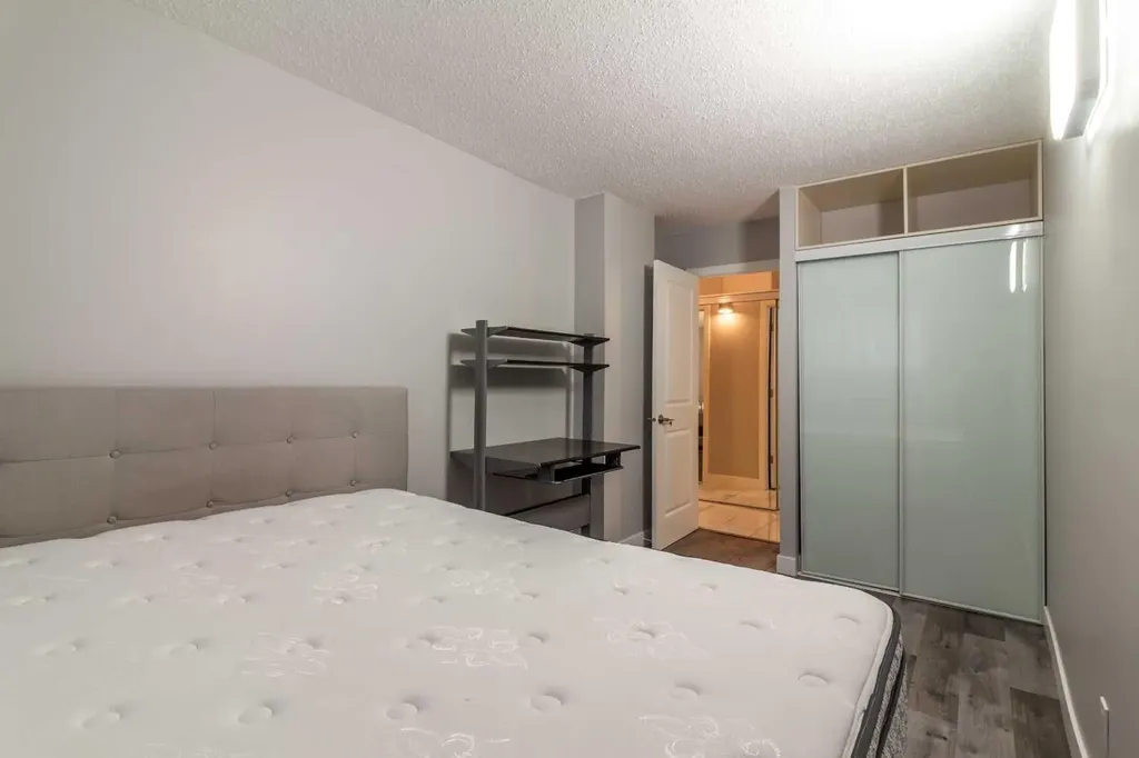 5 Berkeley Place W Lethbridge AB T1L 5M9