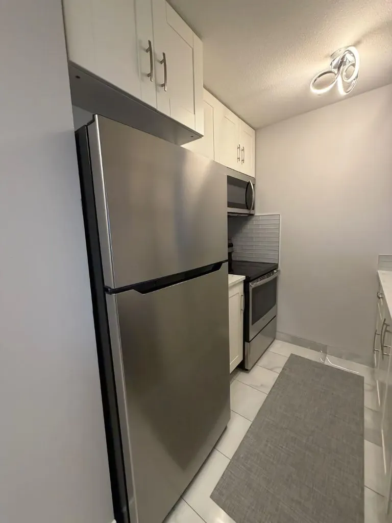 5 Berkeley Place W Lethbridge AB T1L 5M9