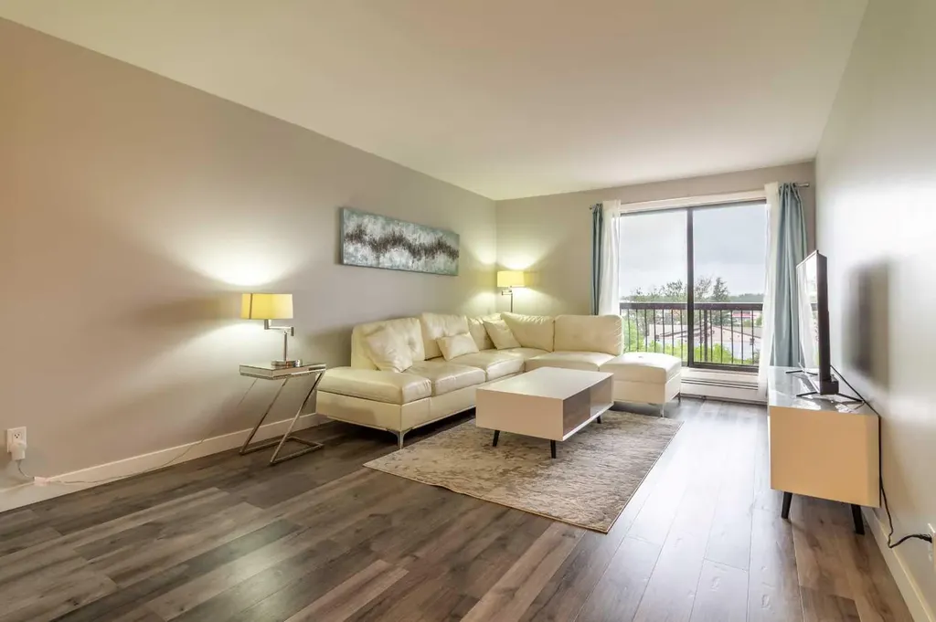 5 Berkeley Place W Lethbridge AB T1L 5M9
