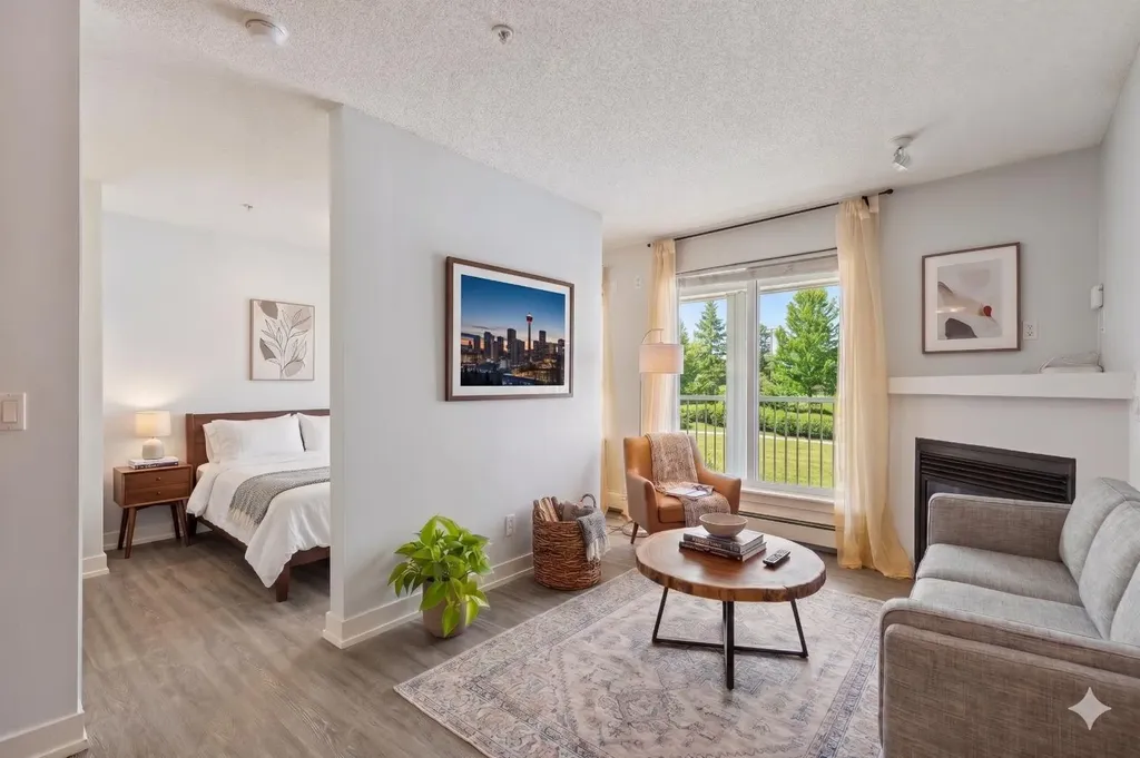 35 Richard Court SW Calgary AB T3E 7N9