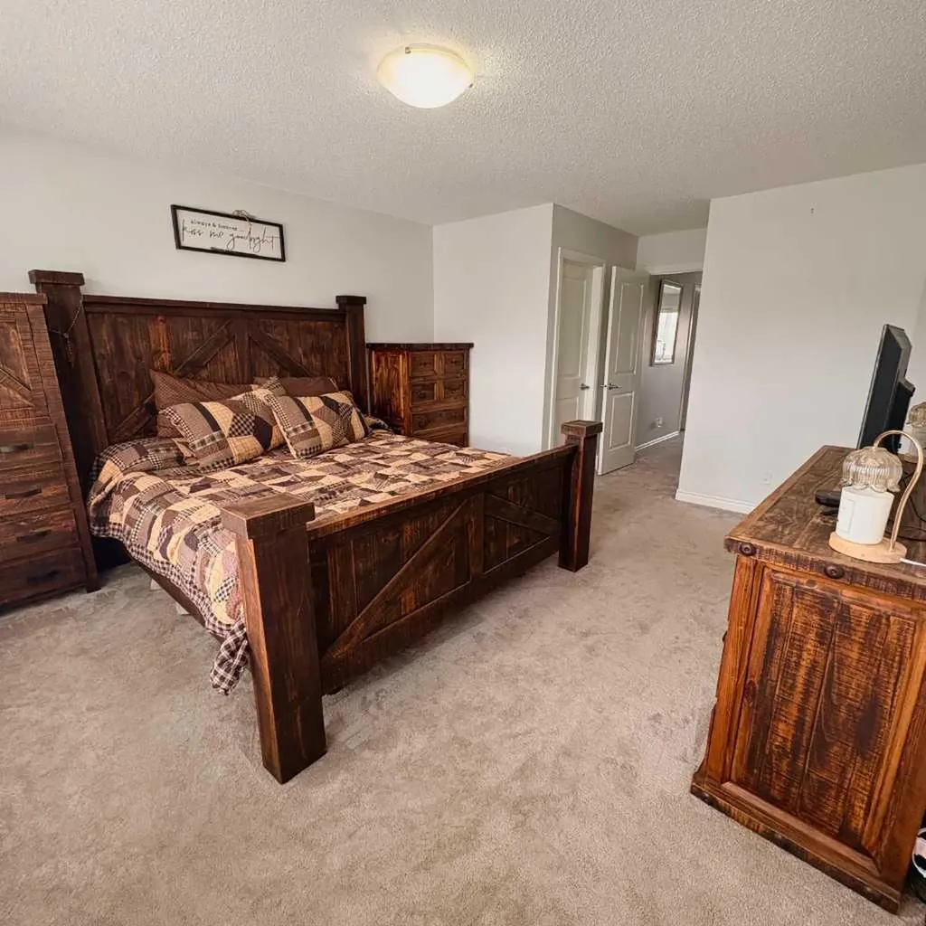 149 Cimarron Vista Crescent Okotoks AB T1S 0K3