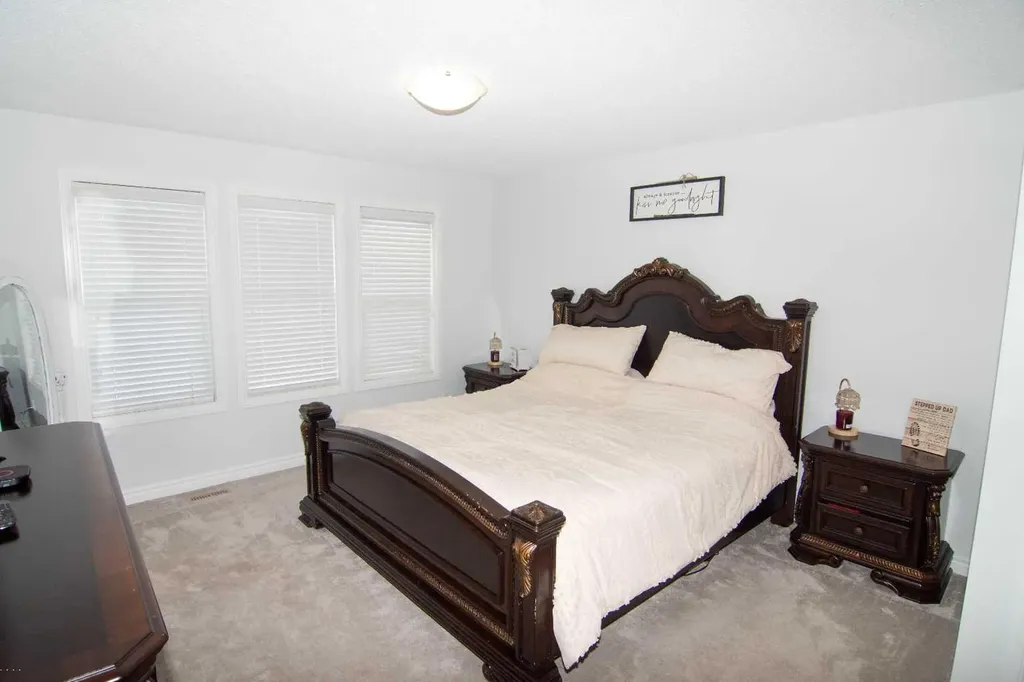 149 Cimarron Vista Crescent Okotoks AB T1S 0K3