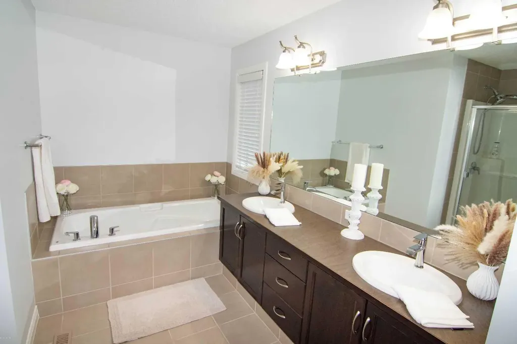 149 Cimarron Vista Crescent Okotoks AB T1S 0K3