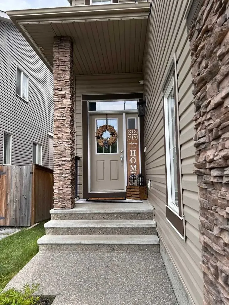 149 Cimarron Vista Crescent Okotoks AB T1S 0K3
