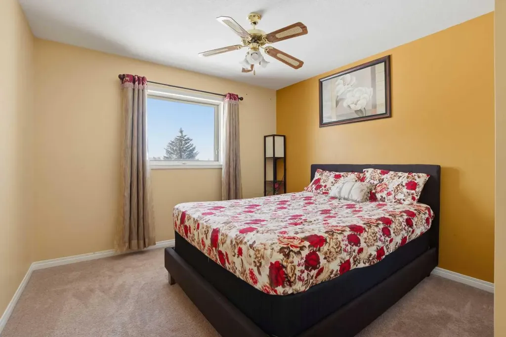 5221 Coral Shores Drive NE Calgary AB T3J 3J7