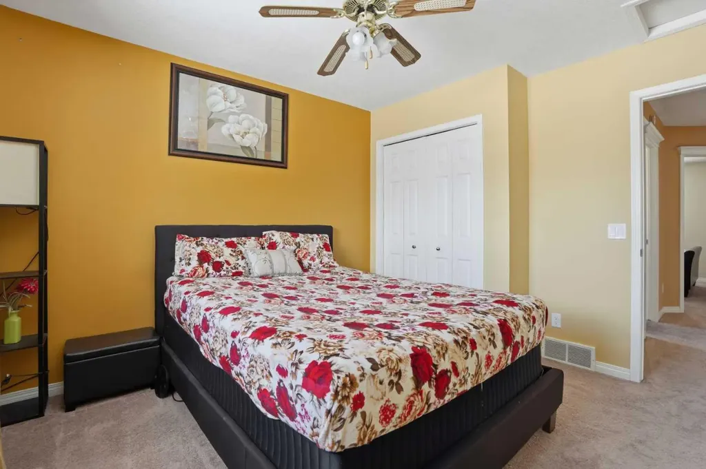 5221 Coral Shores Drive NE Calgary AB T3J 3J7