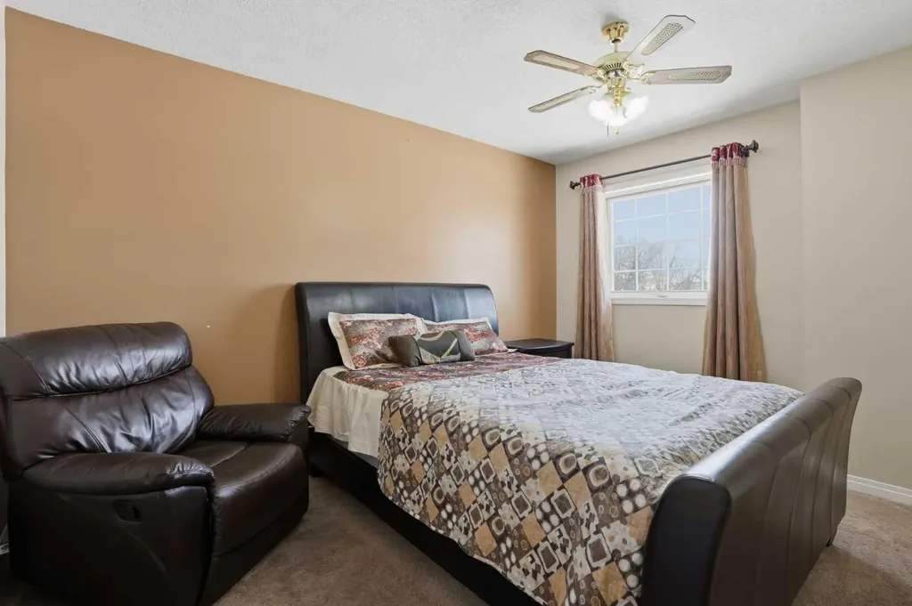 5221 Coral Shores Drive NE Calgary AB T3J 3J7