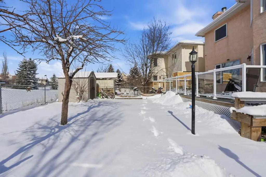 5221 Coral Shores Drive NE Calgary AB T3J 3J7