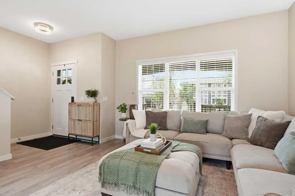 591 Mahogany Boulevard SE Calgary AB T3M 1X8