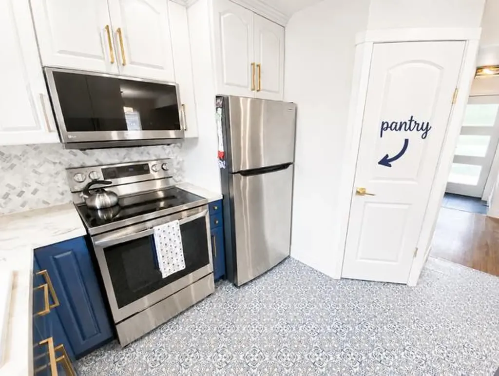 111 Willow Drive Hinton AB T7V1E5