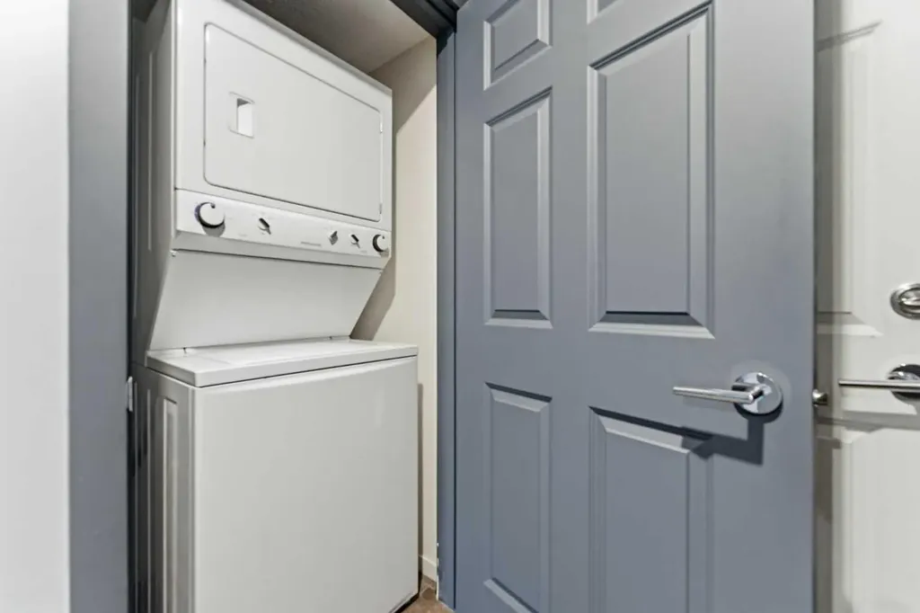 755 Copperpond Boulevard SE Calgary AB T2Z 4R2