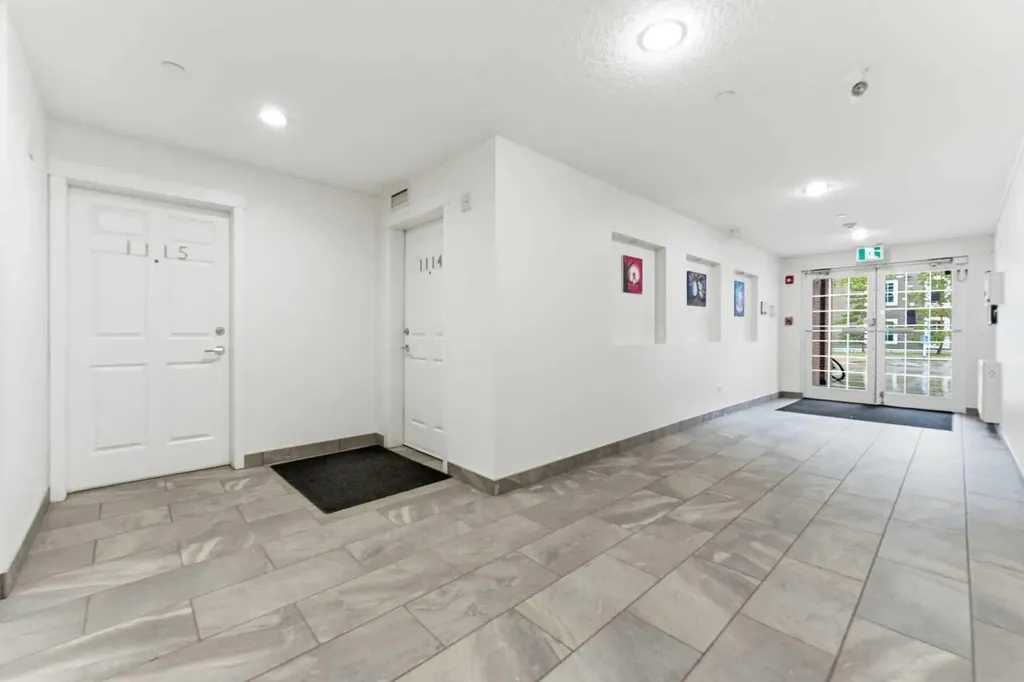 755 Copperpond Boulevard SE Calgary AB T2Z 4R2