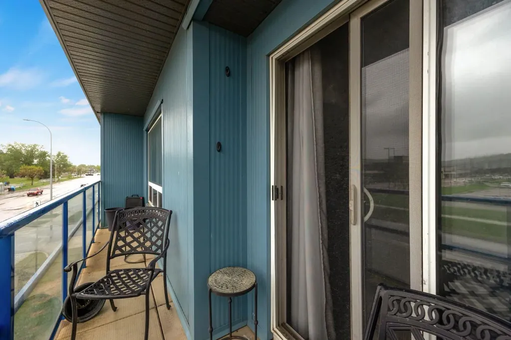 8026 Franklin Avenue Fort Mcmurray AB T9H 5K3