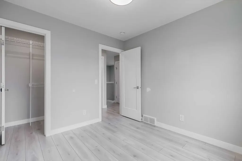 25 Red Embers Place NE Calgary AB T3N 1K6