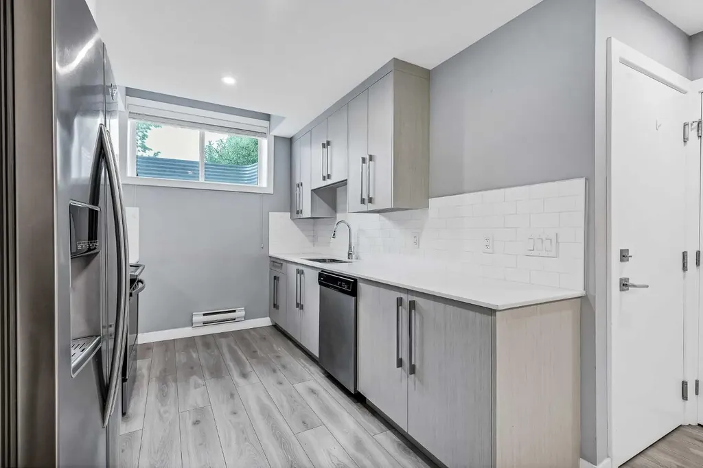 25 Red Embers Place NE Calgary AB T3N 1K6