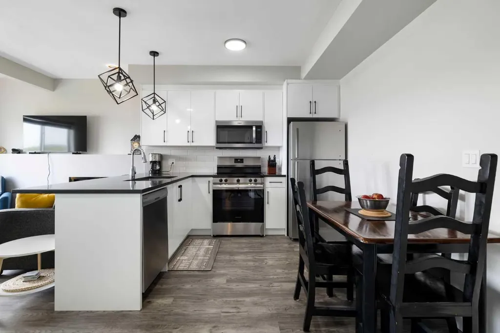 836 Edgefield Street Strathmore AB T1P 0A7