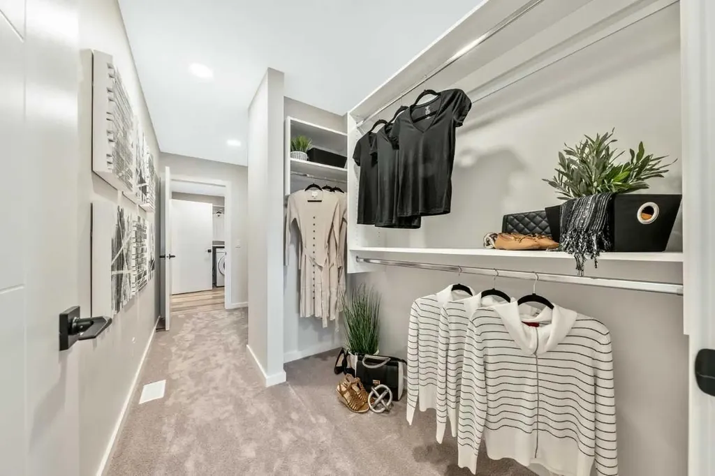 146 Osprey Hill Way SW Calgary AB T3B6S3