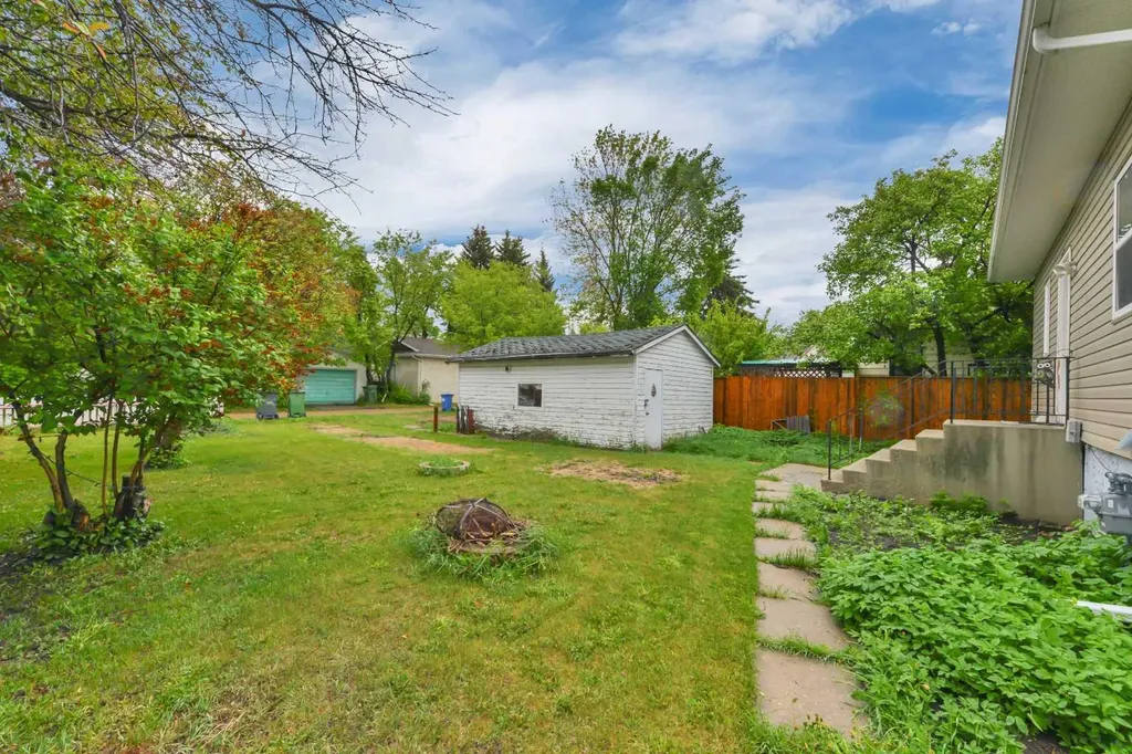 4030 51a Street Red Deer AB T4N 2B3