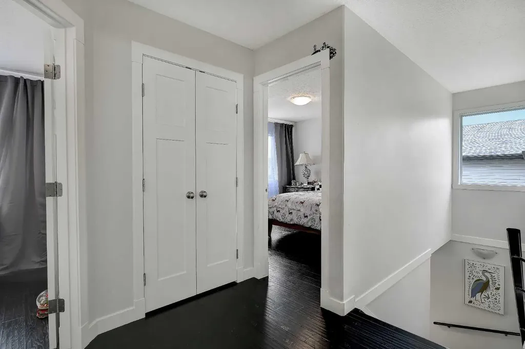 11513 71 Avenue Grande Prairie AB T8W 0E8