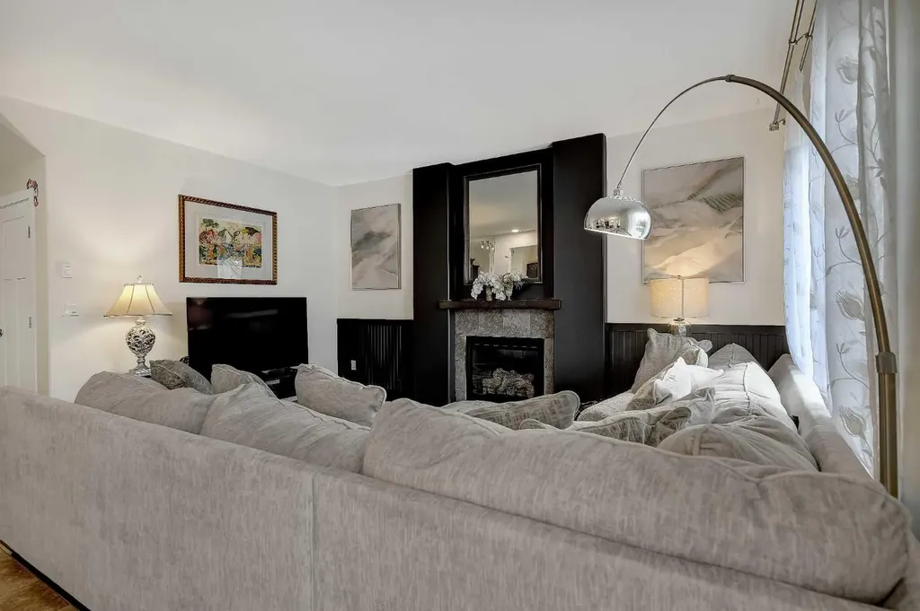11513 71 Avenue Grande Prairie AB T8W 0E8