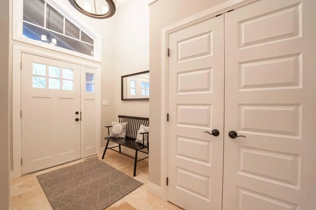 291 Tartan Circle W Lethbridge AB T1J 0Z1