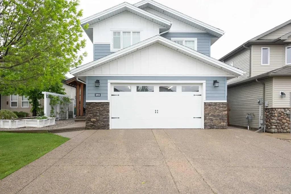 291 Tartan Circle W Lethbridge AB T1J 0Z1