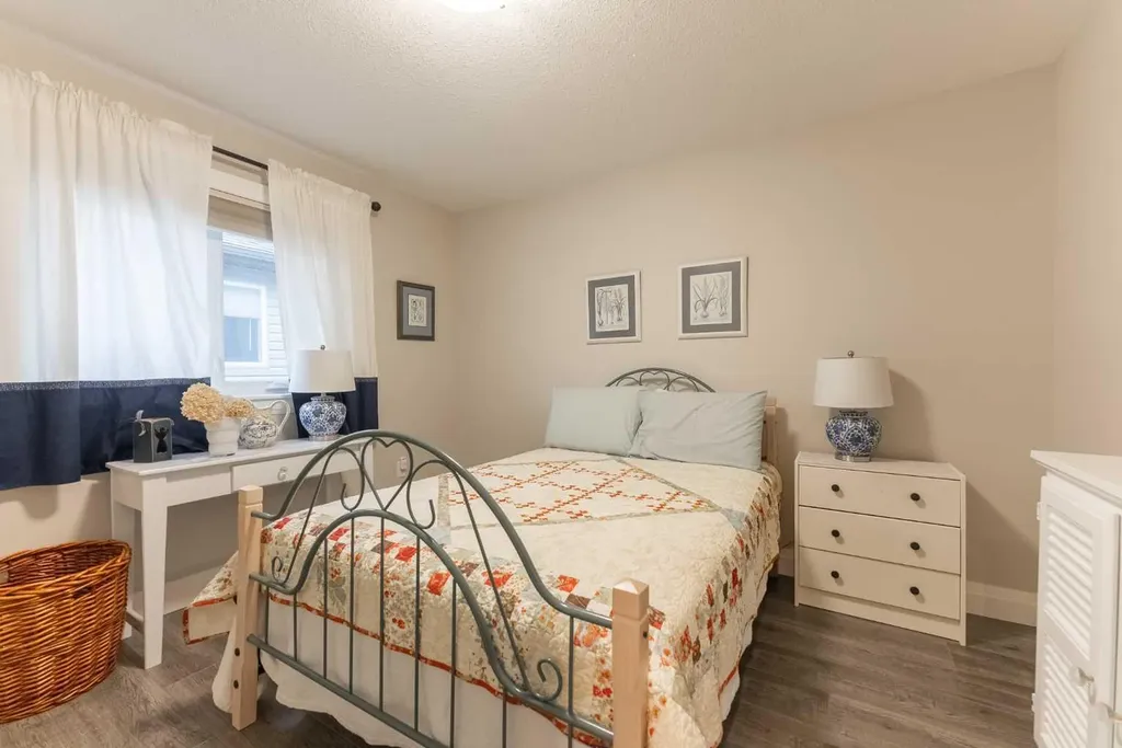 291 Tartan Circle W Lethbridge AB T1J 0Z1