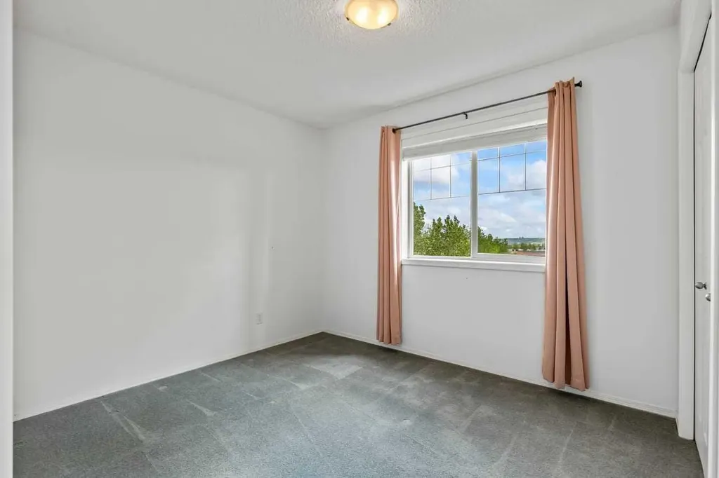 928 Arbour Lake Road NW Calgary AB T3G 5T2