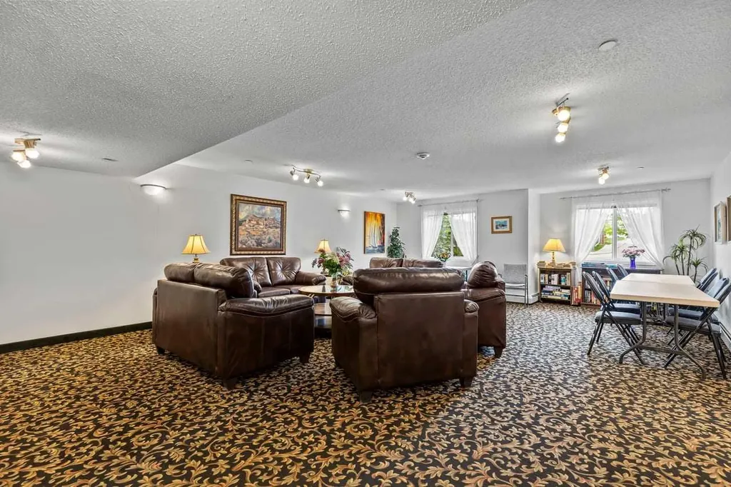 928 Arbour Lake Road NW Calgary AB T3G 5T2