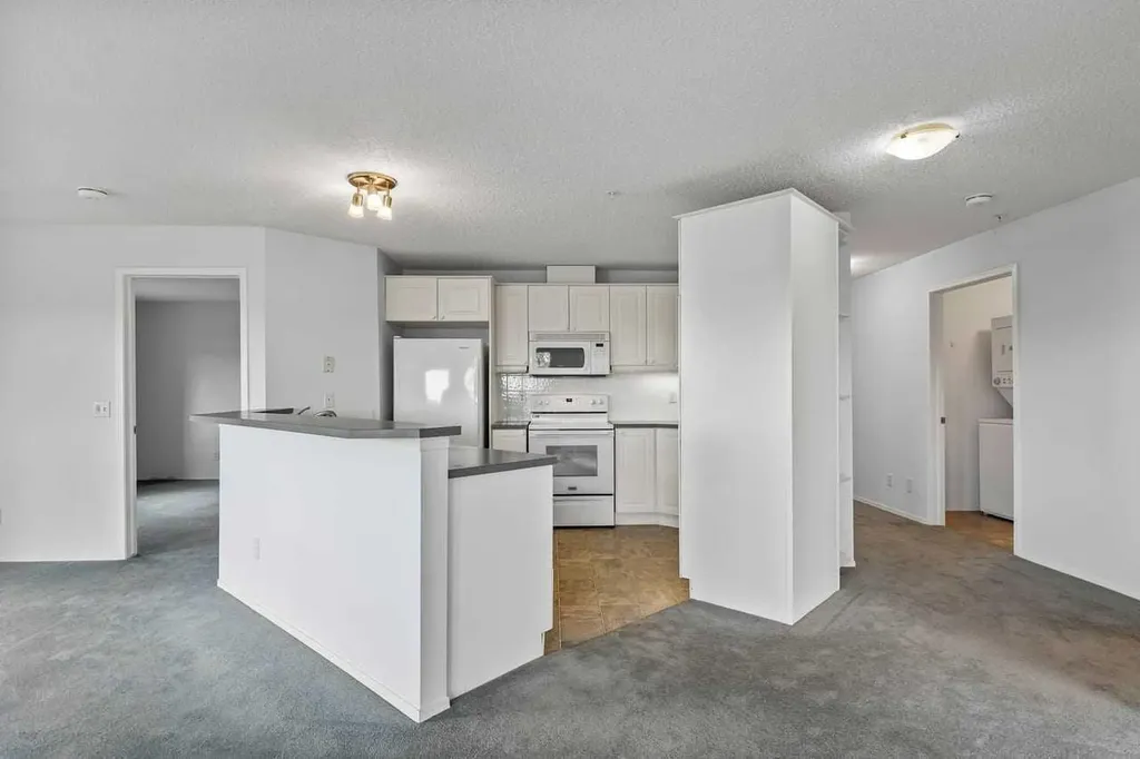 928 Arbour Lake Road NW Calgary AB T3G 5T2
