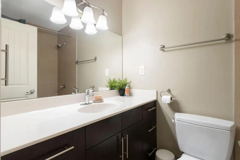 10504 Spadina Drive SW Calgary AB T2W 0T4