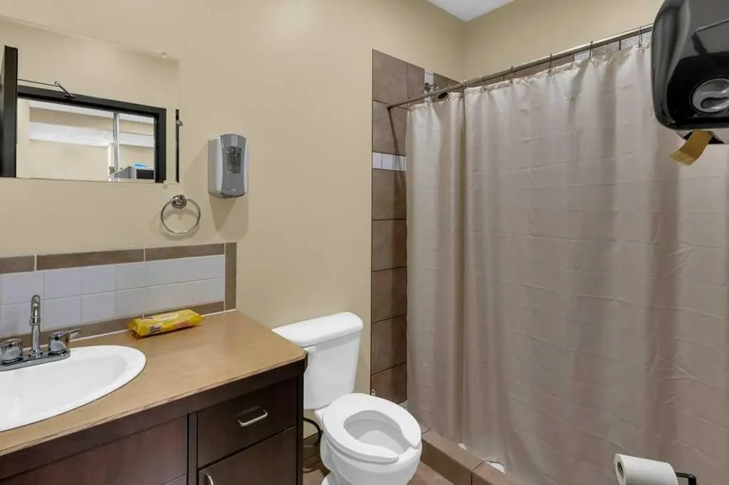 2914 Kingsview Boulevard SE Airdrie AB T4A 0E1