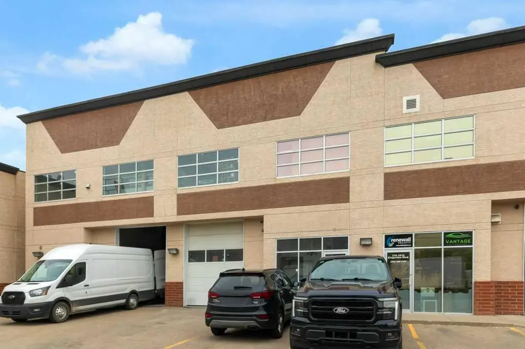 2914 Kingsview Boulevard SE Airdrie AB T4A 0E1