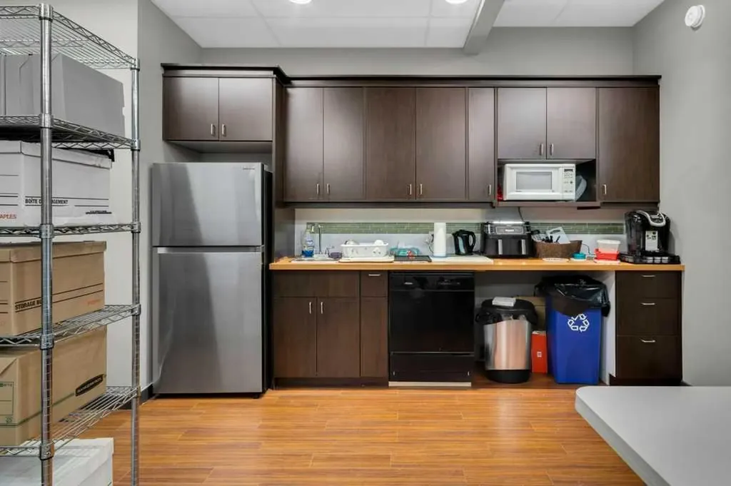 2914 Kingsview Boulevard SE Airdrie AB T4A 0E1