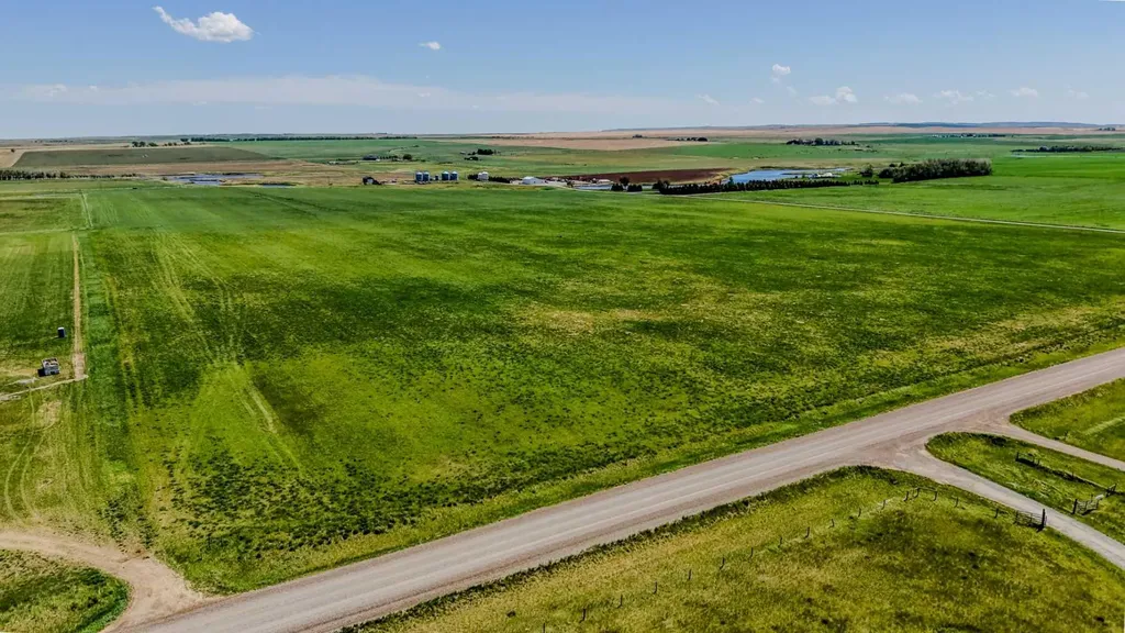Lot 8 Rural Cardston County AB T0K 0K0