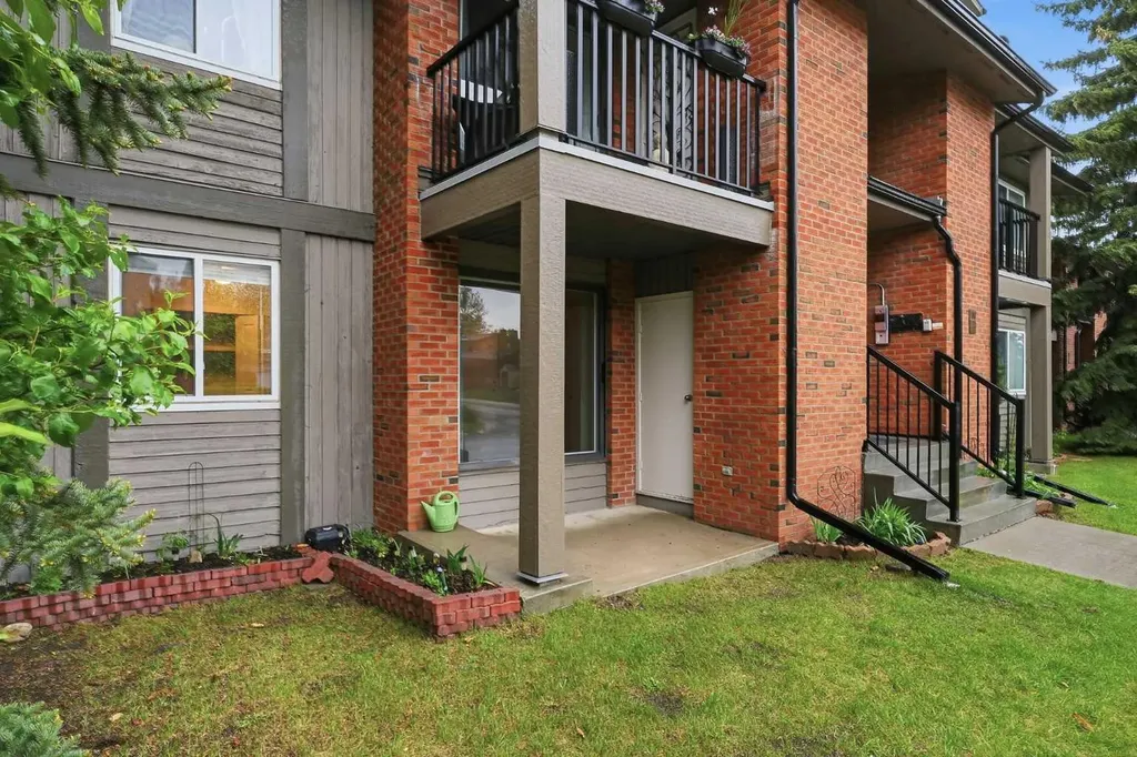 6400 Coach Hill Road SW Calgary AB T3H 1l6