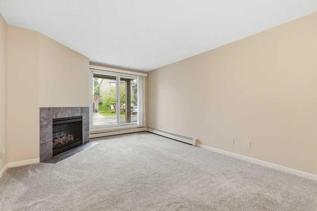 6400 Coach Hill Road SW Calgary AB T3H 1l6