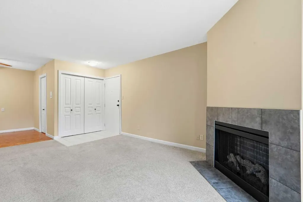 6400 Coach Hill Road SW Calgary AB T3H 1l6