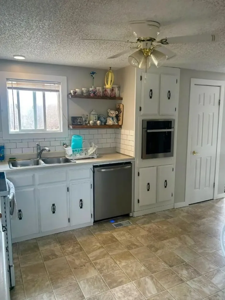9701 95 Street La Crete AB T0H2H0