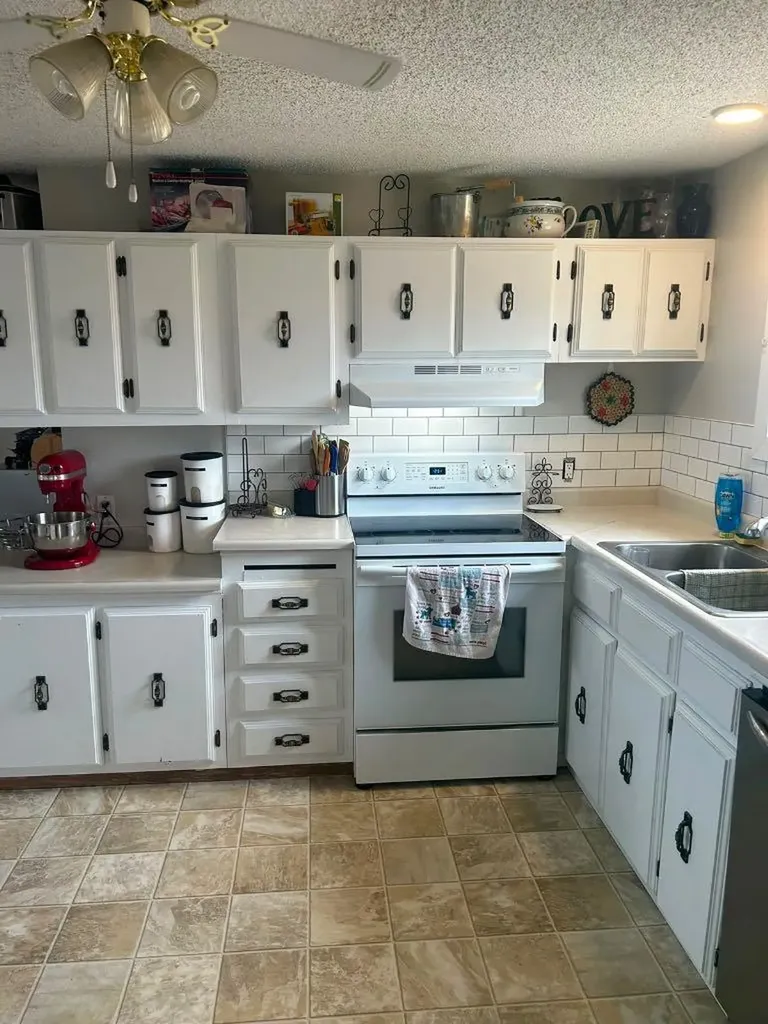 9701 95 Street La Crete AB T0H2H0