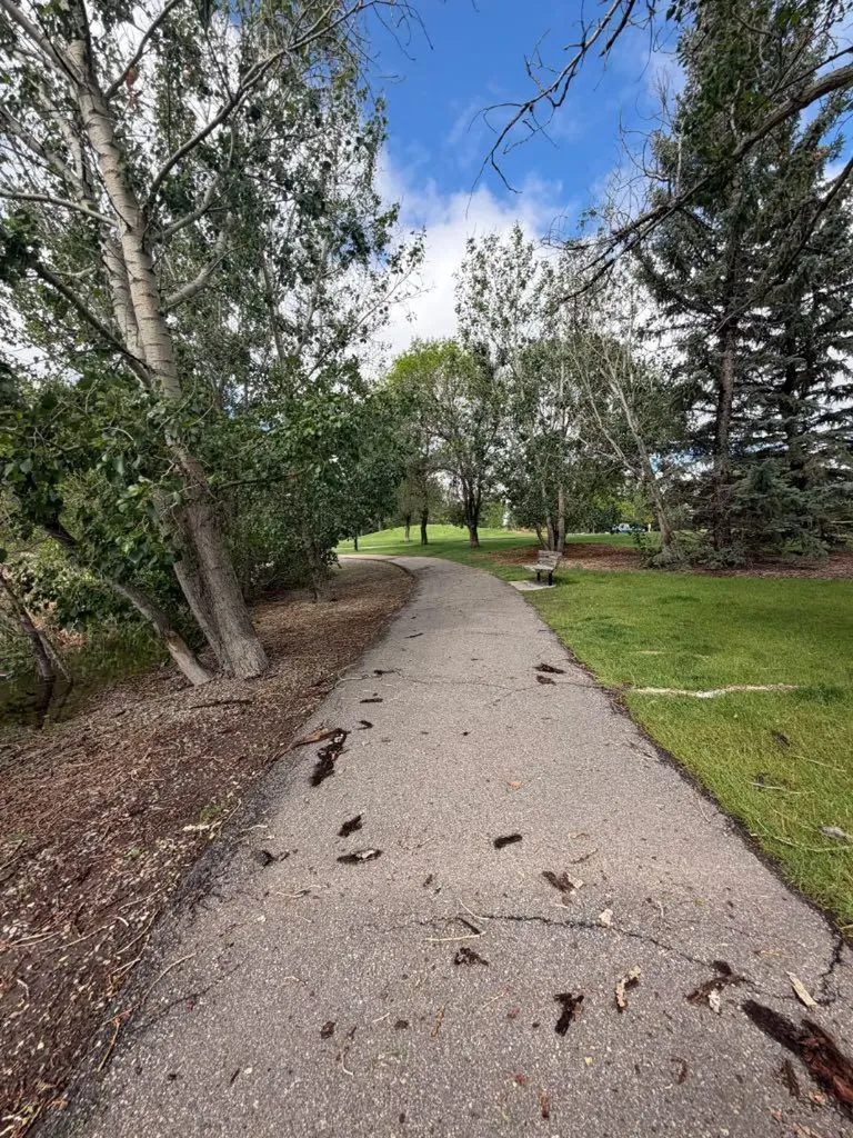 295 Columbia Boulevard W Lethbridge AB T1K 4B8