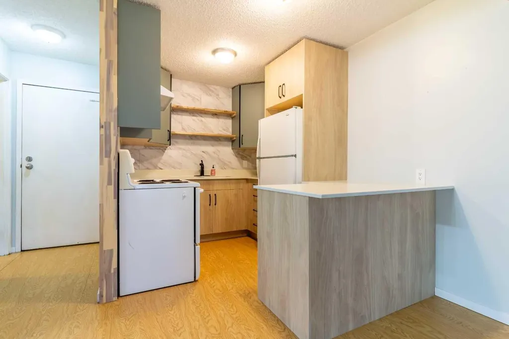 295 Columbia Boulevard W Lethbridge AB T1K 4B8
