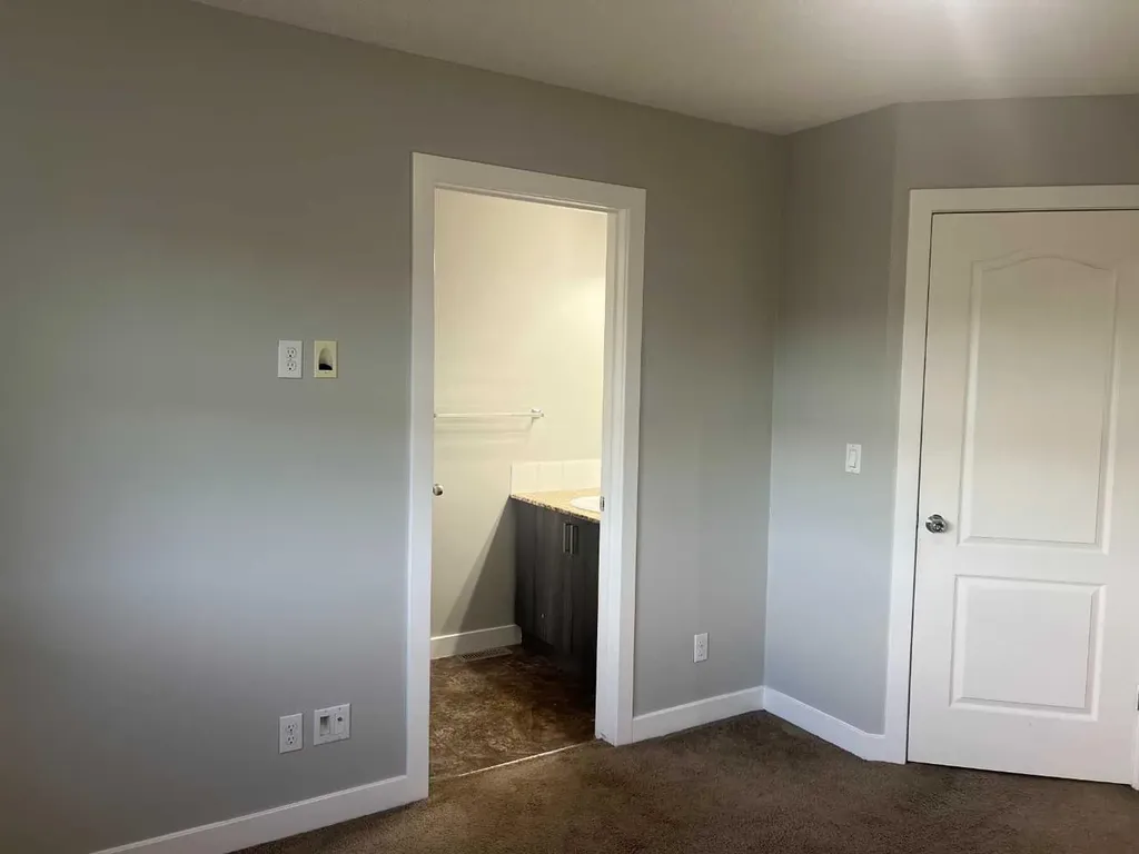 222 Skyview Ranch Boulevard NE Calgary AB T3N 0K9