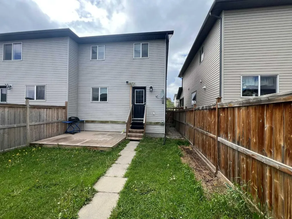 222 Skyview Ranch Boulevard NE Calgary AB T3N 0K9