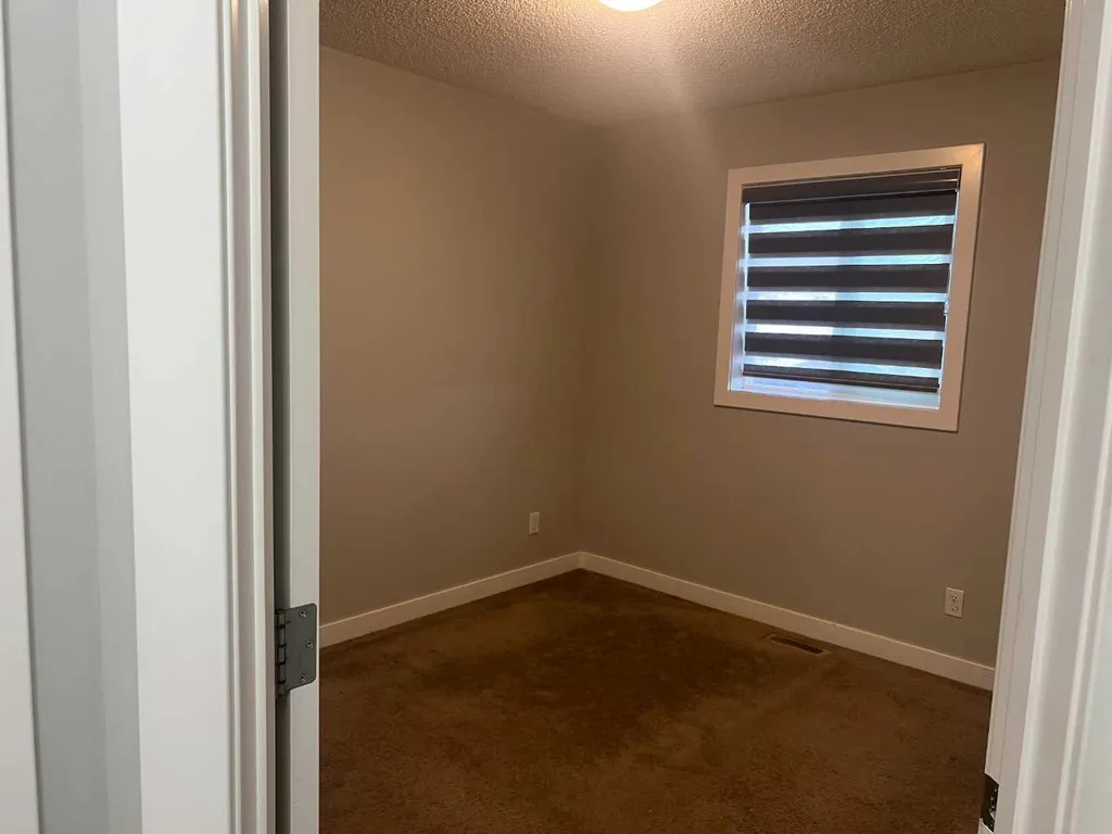 222 Skyview Ranch Boulevard NE Calgary AB T3N 0K9