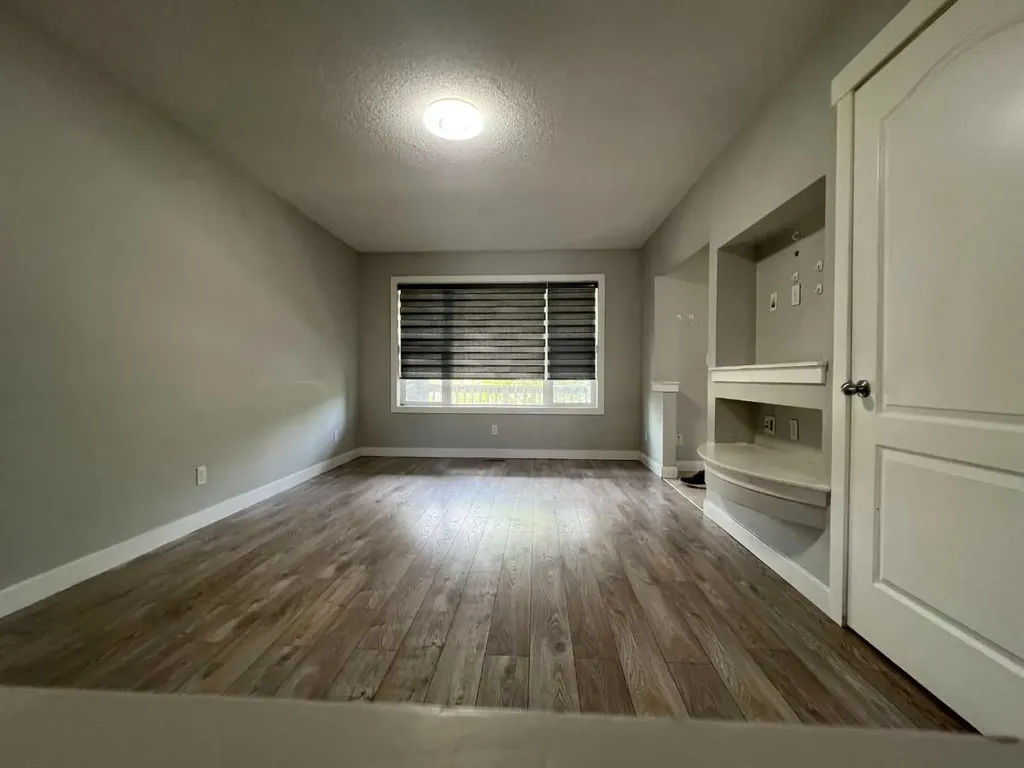 222 Skyview Ranch Boulevard NE Calgary AB T3N 0K9