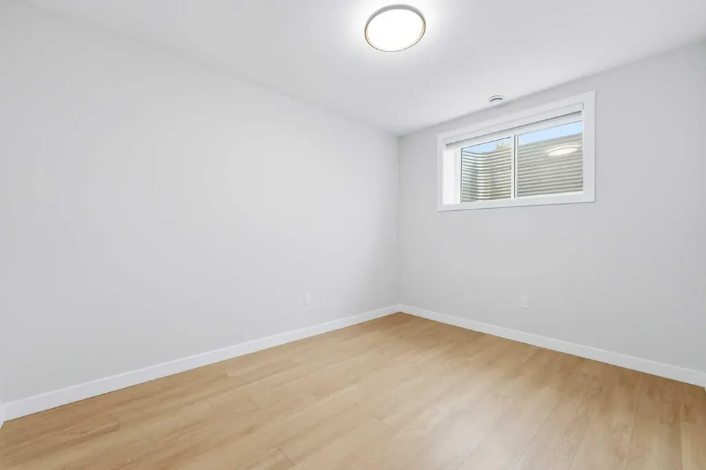 105 Rockhaven Green NW Calgary AB T3G 0C5