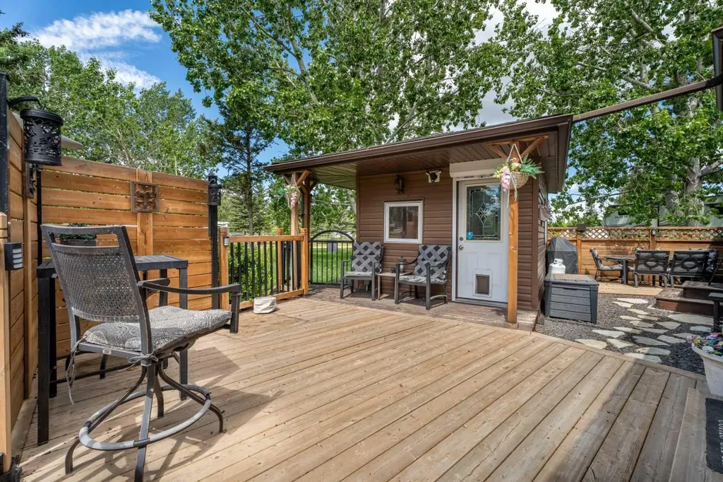 370165 79 Street E Rural Foothills County AB T0L 0A0