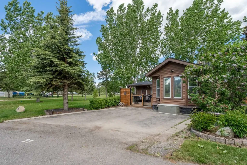370165 79 Street E Rural Foothills County AB T0L 0A0