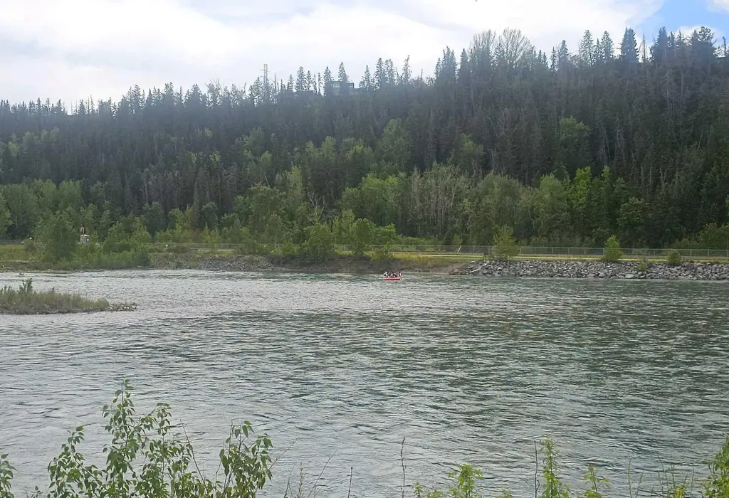 145 Point Drive NW Calgary AB T3B4W1